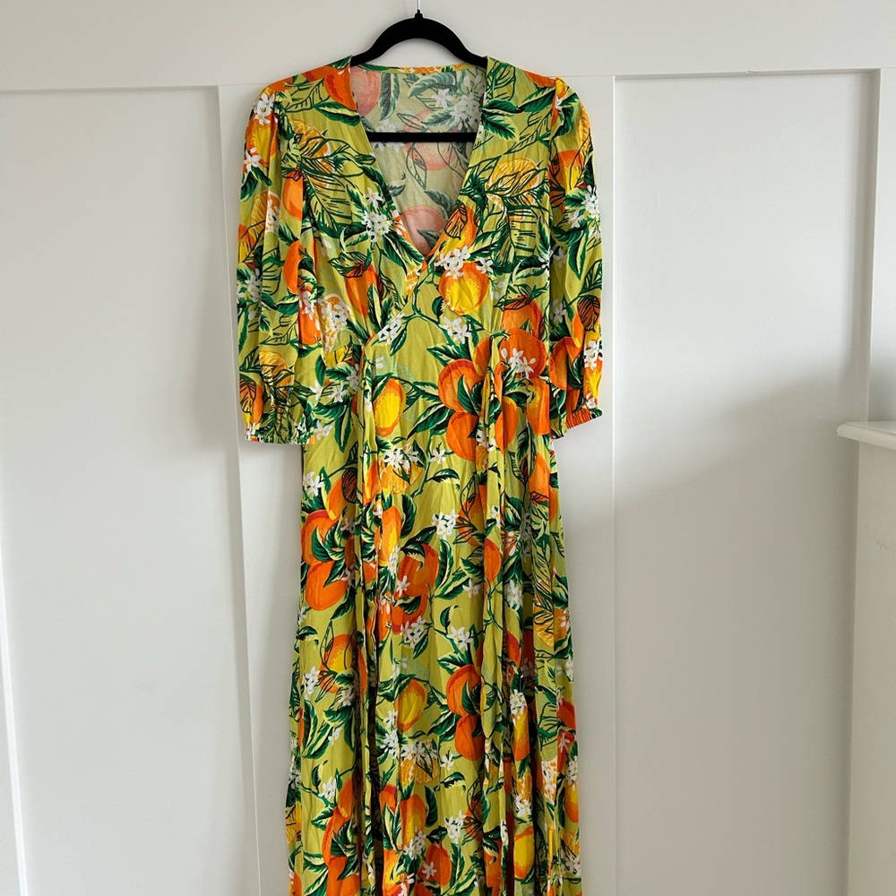 Floral V-Neck Sun Benito Crepe Maxi Dress